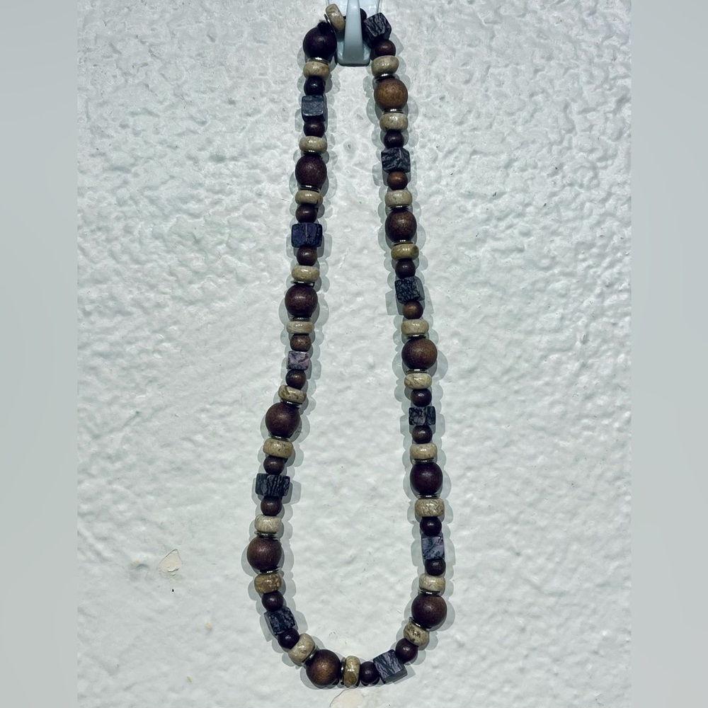 Vintage Beaded Necklace